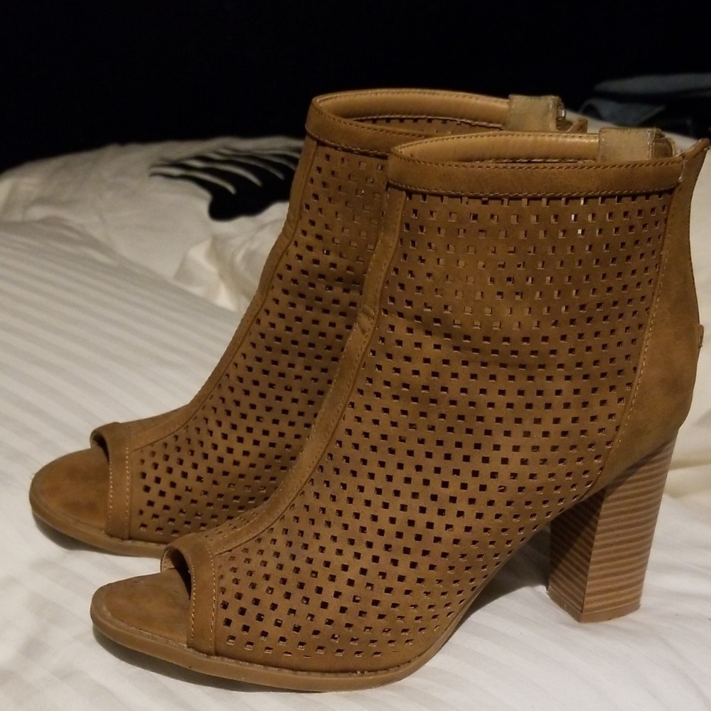 Open toe booties /chunky heels